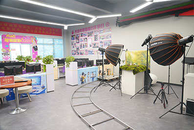 河南新华电脑学院-郑州电脑学校-计算机培训学校-郑州新华电脑学院